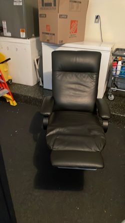 Black Pebble  Leather Recliner