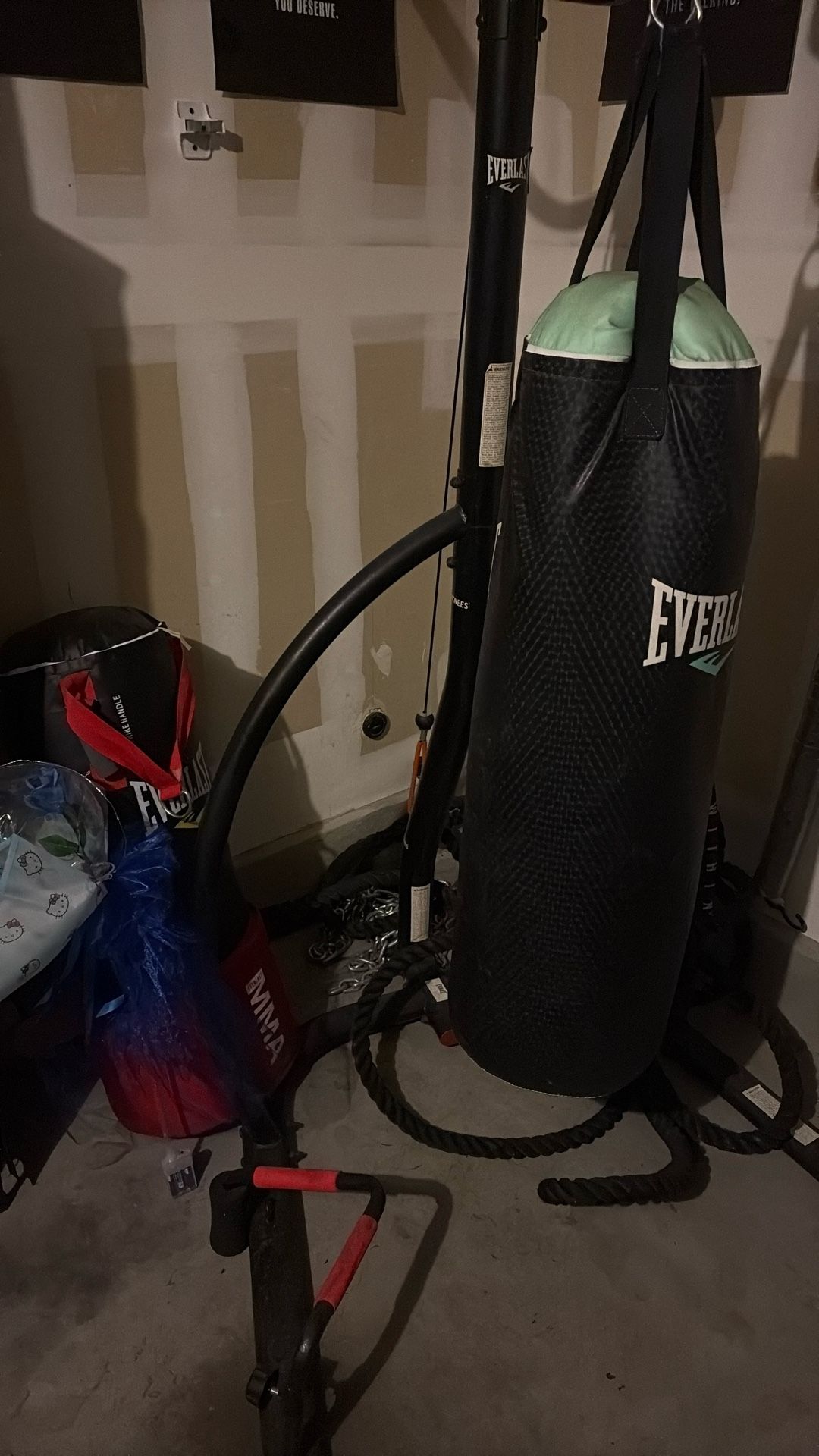 punching bag and stand 