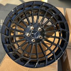 Brand New 19" Staggered Gloss Black Mercedes Style Wheels 5x112 All 4 Price Firm