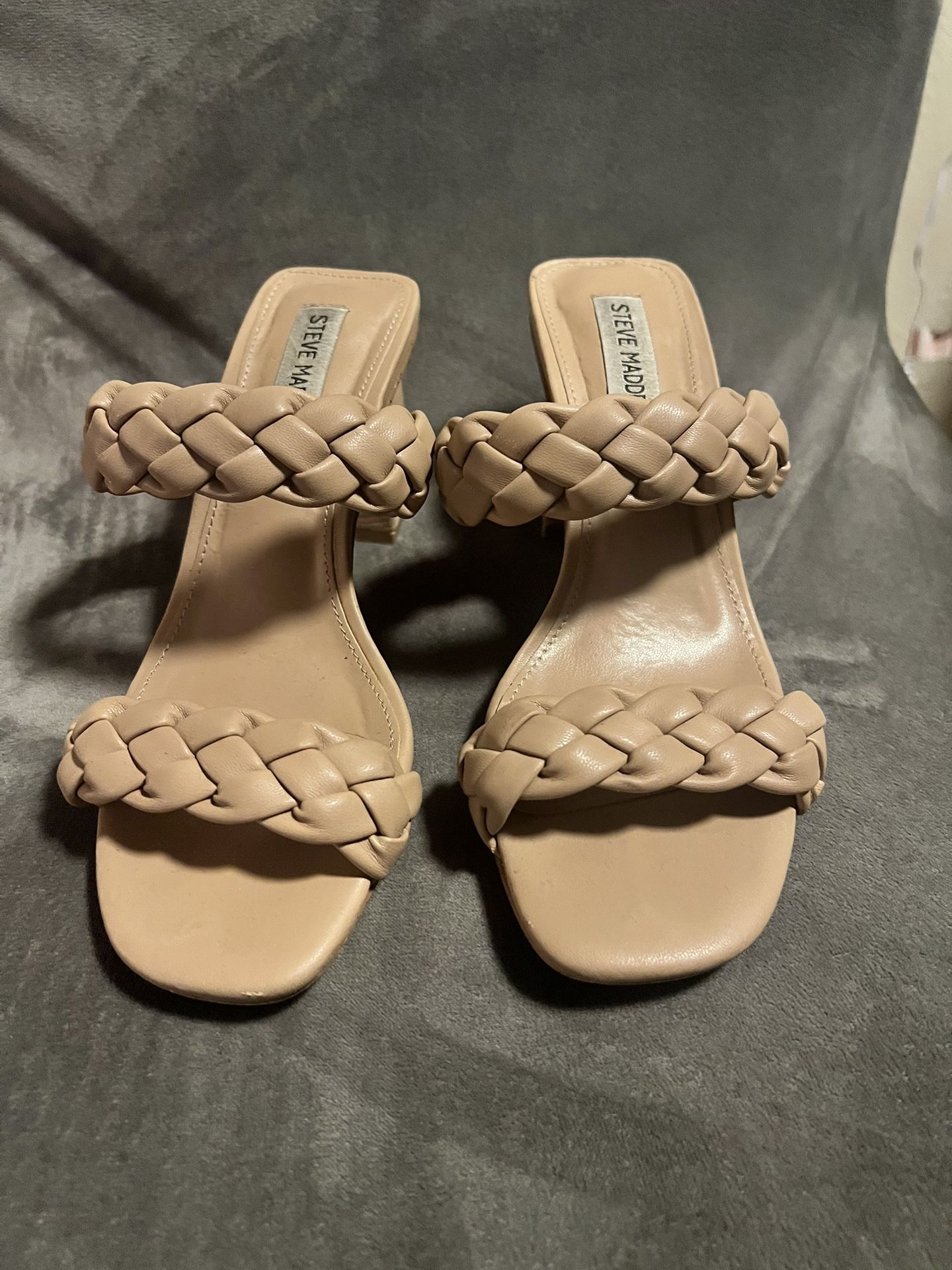 Steve Madden Women’s Sandal Block Heel