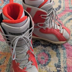 Saloman Youth Kids Snowboard Snow board boots size 5.5