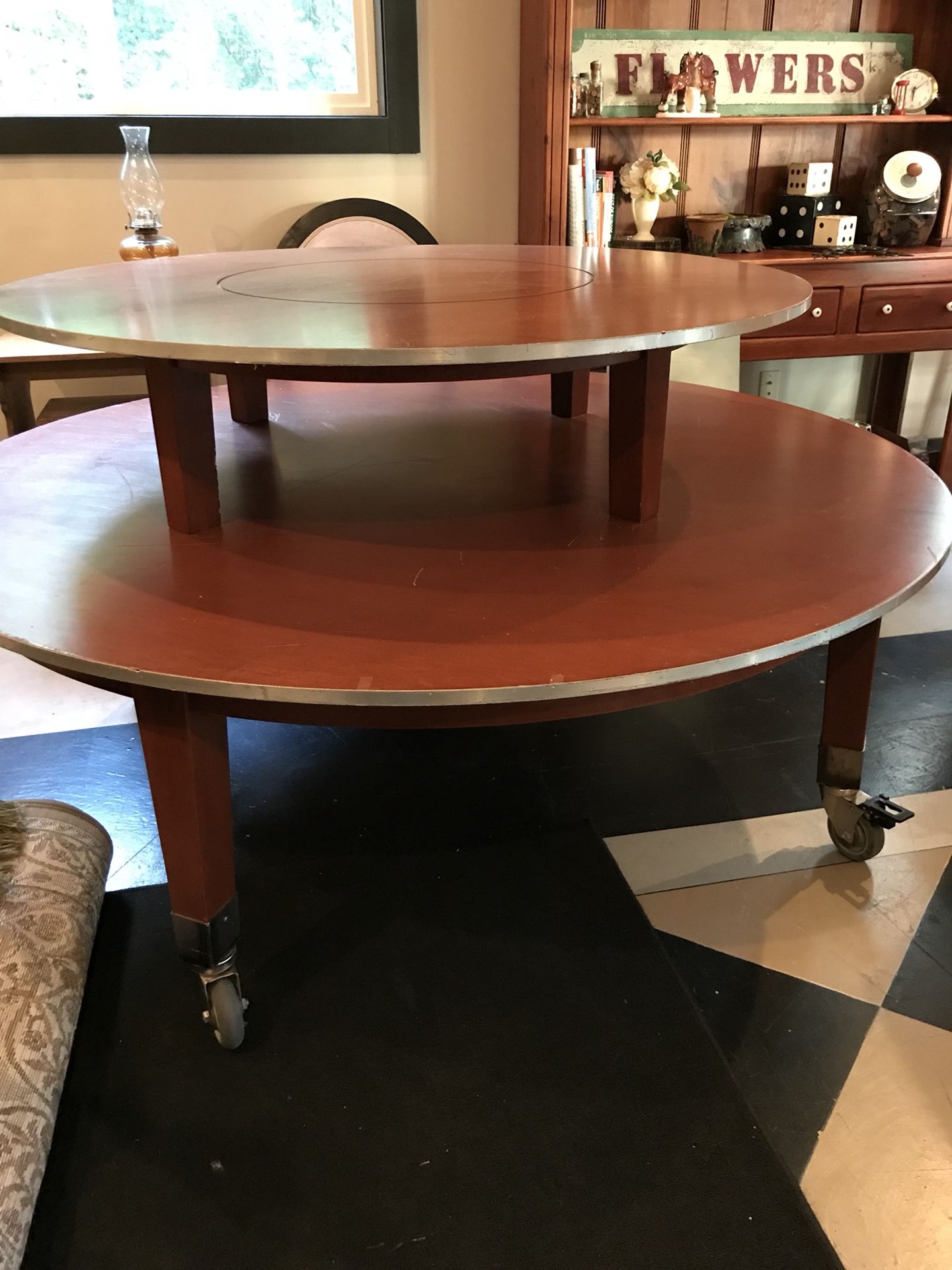 Industrial Rolling Display Table for Sale in Salkum, WA OfferUp