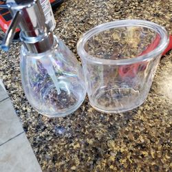 Soap Dispenser & Toothbrush Dispenser 