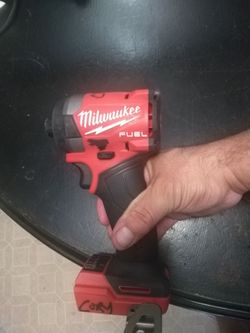 Milwaukee 1/4 driver 3 speed brushless fuel M18