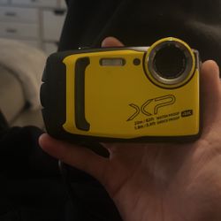 Finepix Xp140 