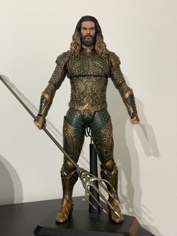 Hot Toys Justice League Aquaman Momoa