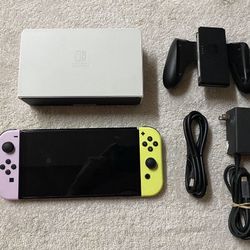 Nintendo Switch OLED Complete In Great Condition