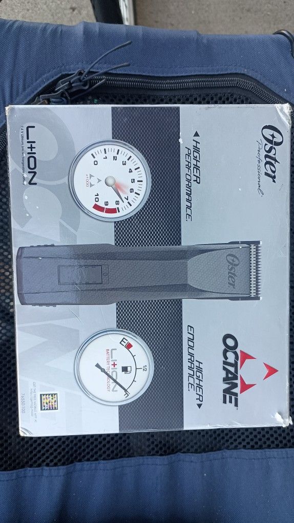 OSTER PROFESSIONAL OCTANE