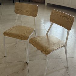 Pillowfort Kids Classroom Light Wood Chairs 