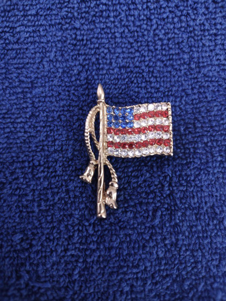 Gorgeous Jeweled American Flag Brooch Pin