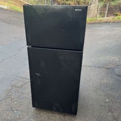 Americana Brand Refrigerator Fridge Freezer Free Local Delivery/30 Day Warranty