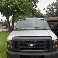2012 Ford E-150