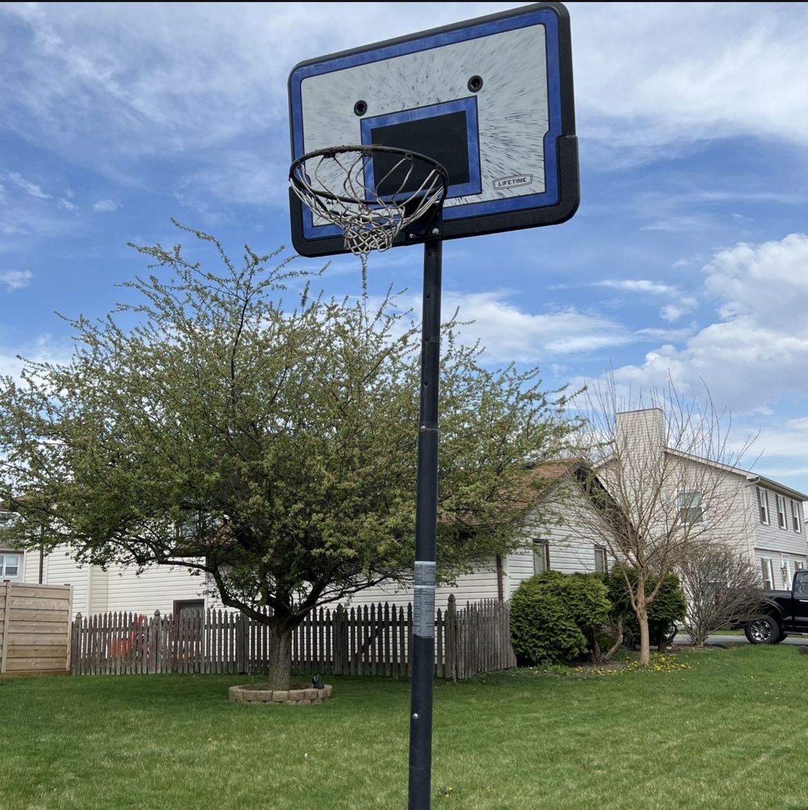 Basketball Hoop for Sale in Plainfield, IL OfferUp