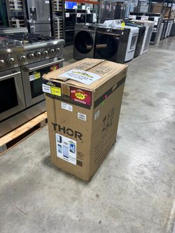 Thor Kitchen Built-in Ice Maker- Stainless Steel