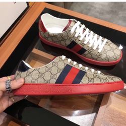 Gucci Shoes 