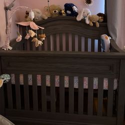 Baby Crib 