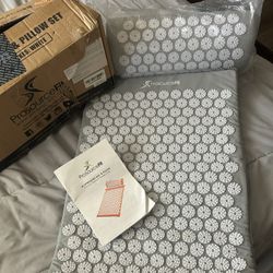 Acupressure mat and pillow