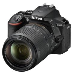 Nikon D5600 Kit 2 Lenses