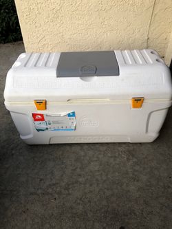 Igloo MaxCold Contour 165-Qt Cooler — Like New!