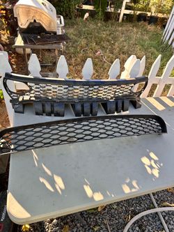 Charger srt grille