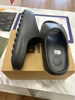 Adidas YZY Slides (US 10)