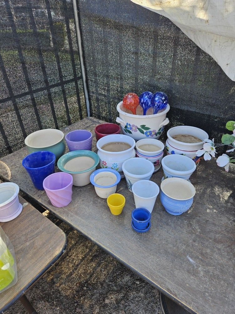 Flower Pots Big And Small