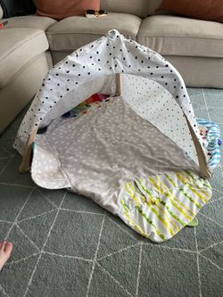 LOVEVERY Baby Play Gym