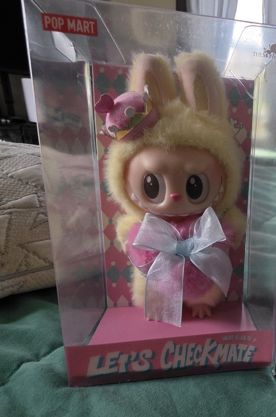 Labubu Popmart
