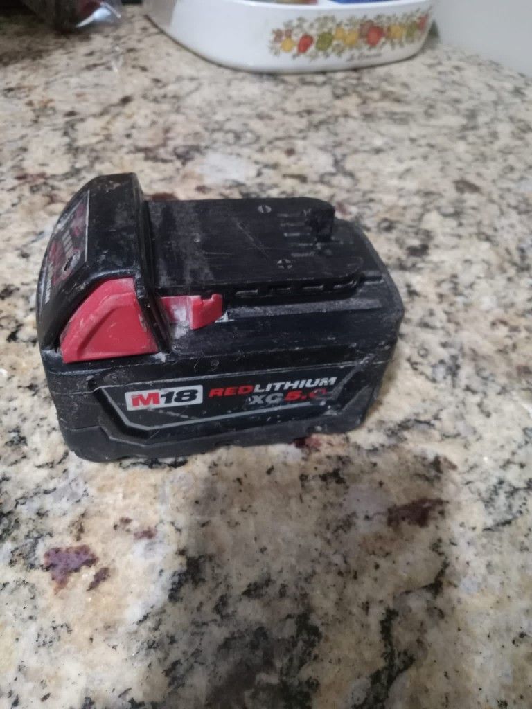 Bateria Milwaukee