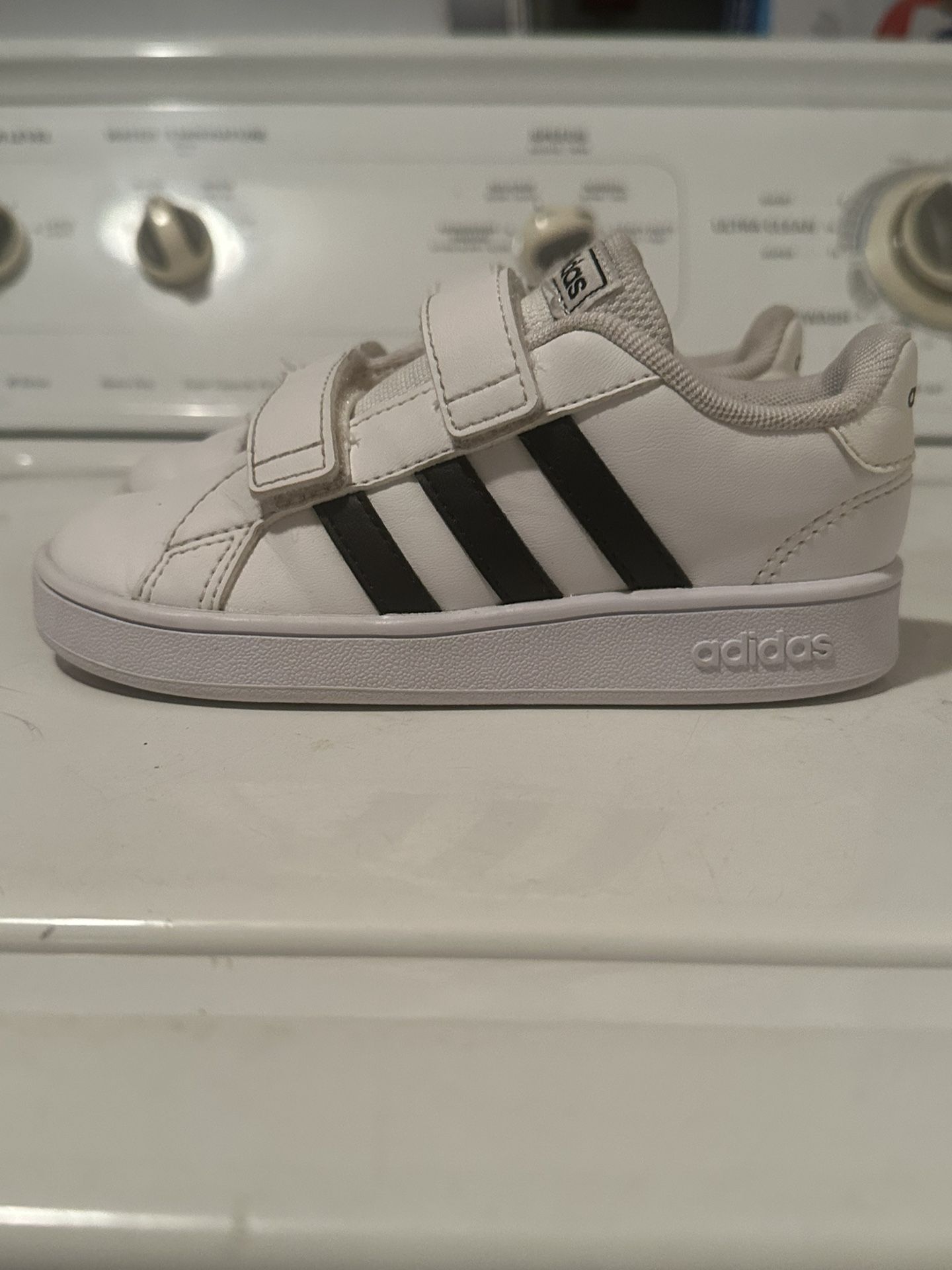 Adidas Shoes Size 11