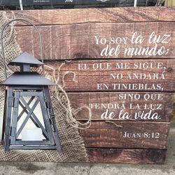 Like New Spanish Christian Bible Decorative Wall Art