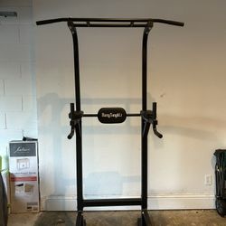Power Tower Pull-Up & Dip Station