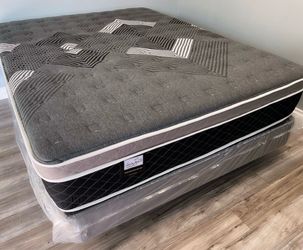 Full oasis thermal comfort Europillow top 12inch Matres!