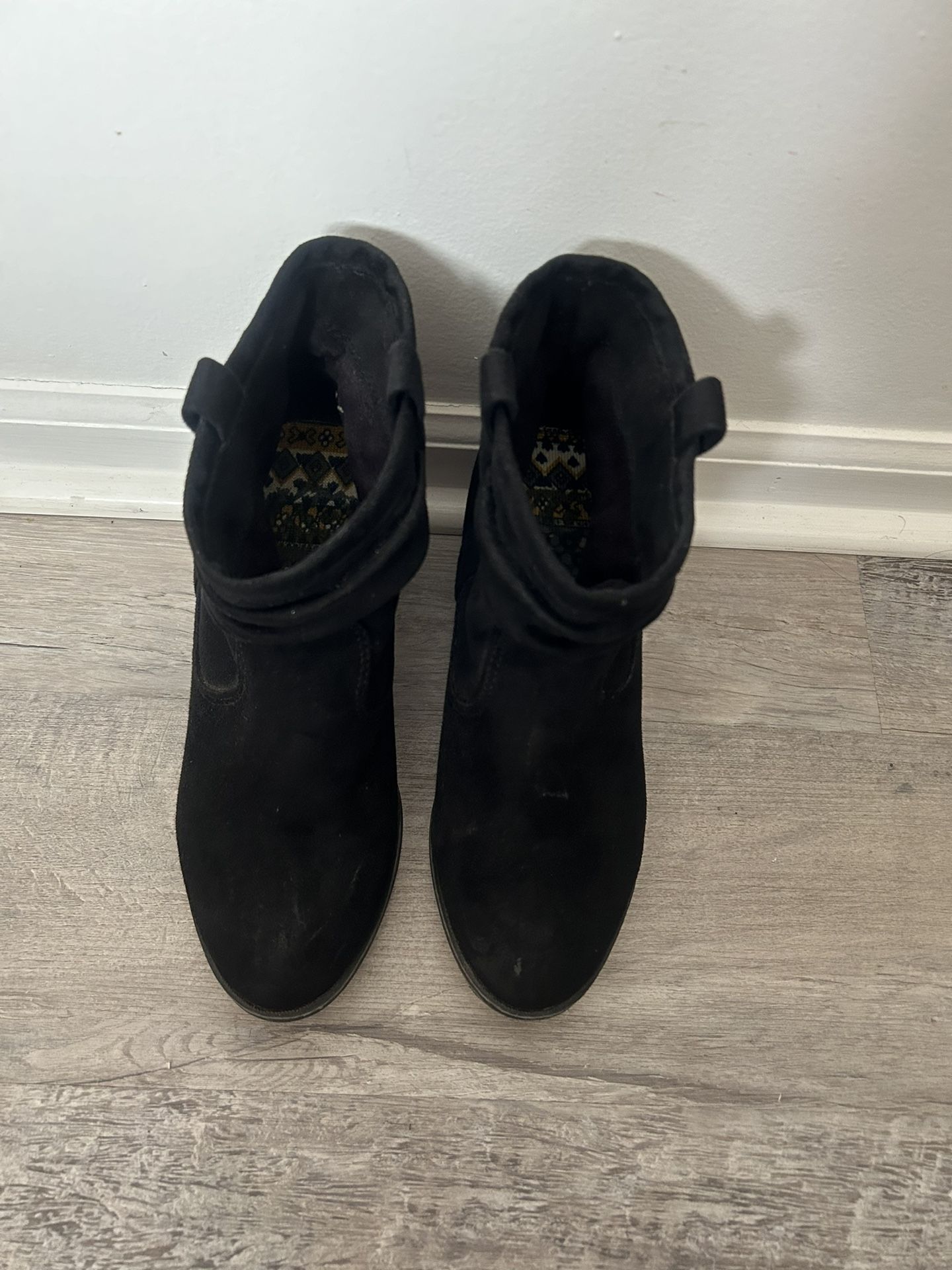K9 by Rocket Dog | Black Booties with Heels | Women's Size 6 1/2