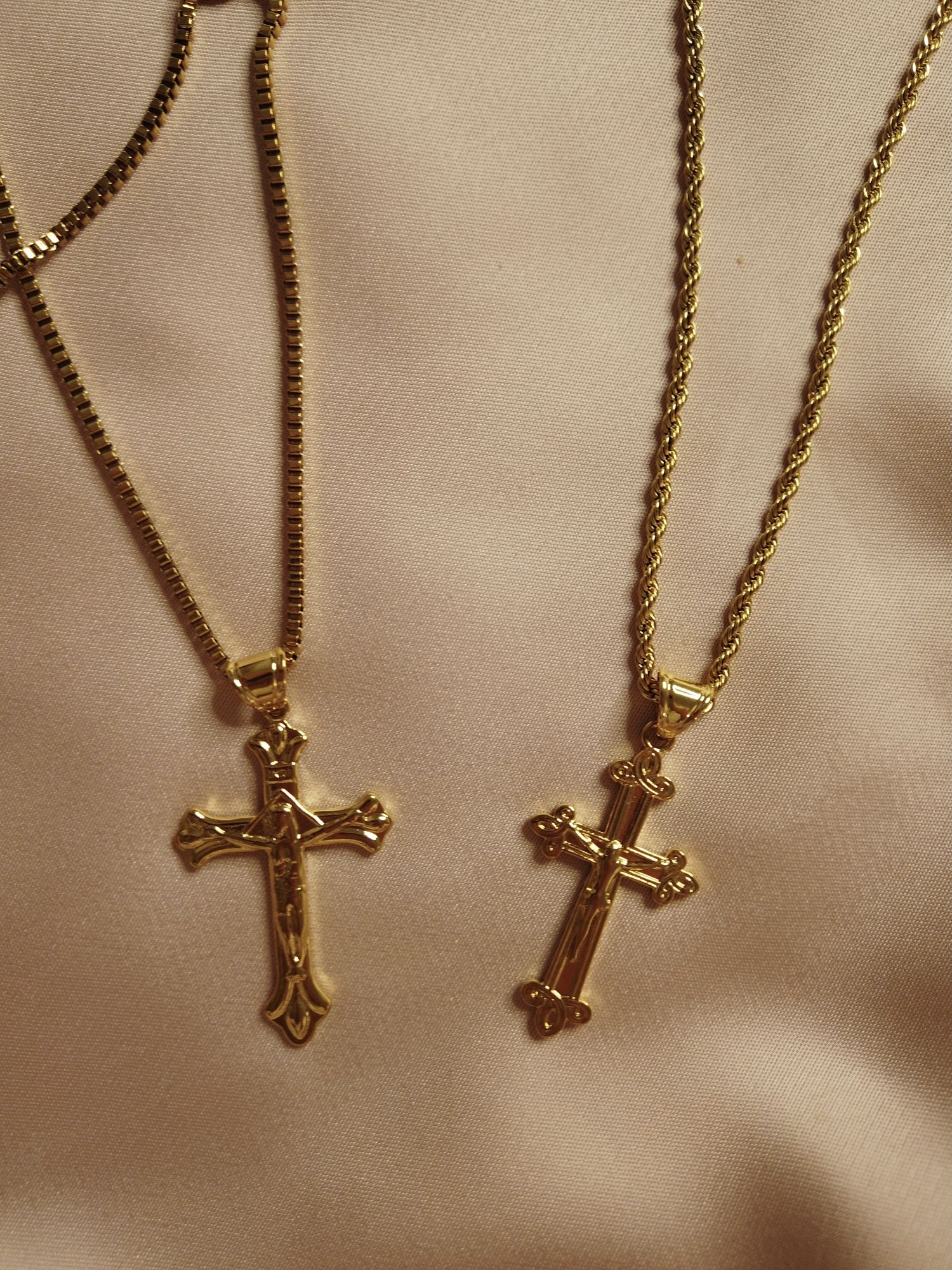 18k Gold plated charm cute trendy classic Jesus cross necklace