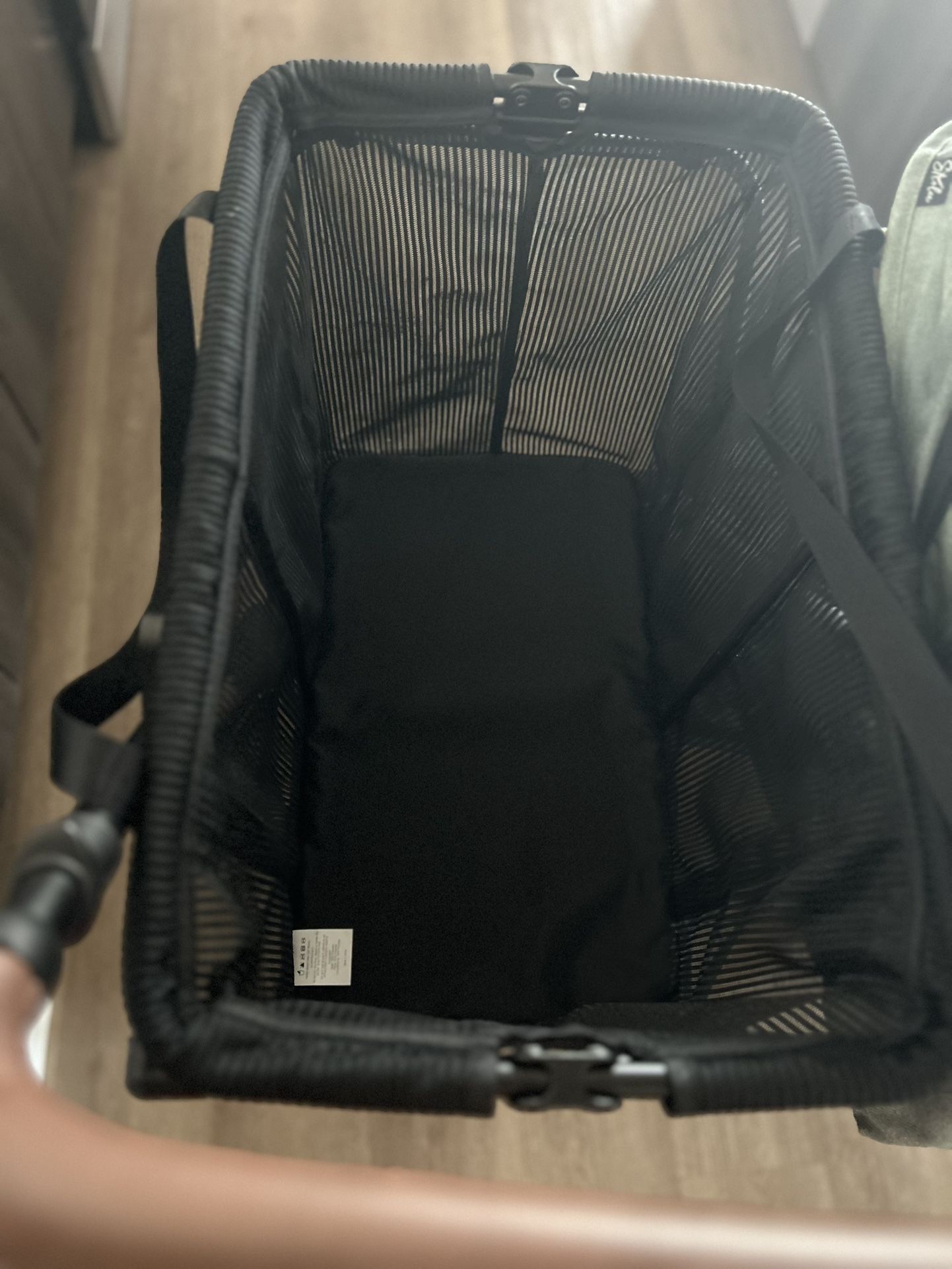 Strolee Baby Stroller With Shopping Basket
