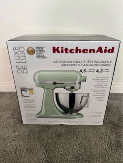 KitchenAid Deluxe Tilt-Head Mixer