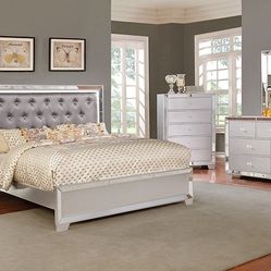 Queen Size Bedroom Set 