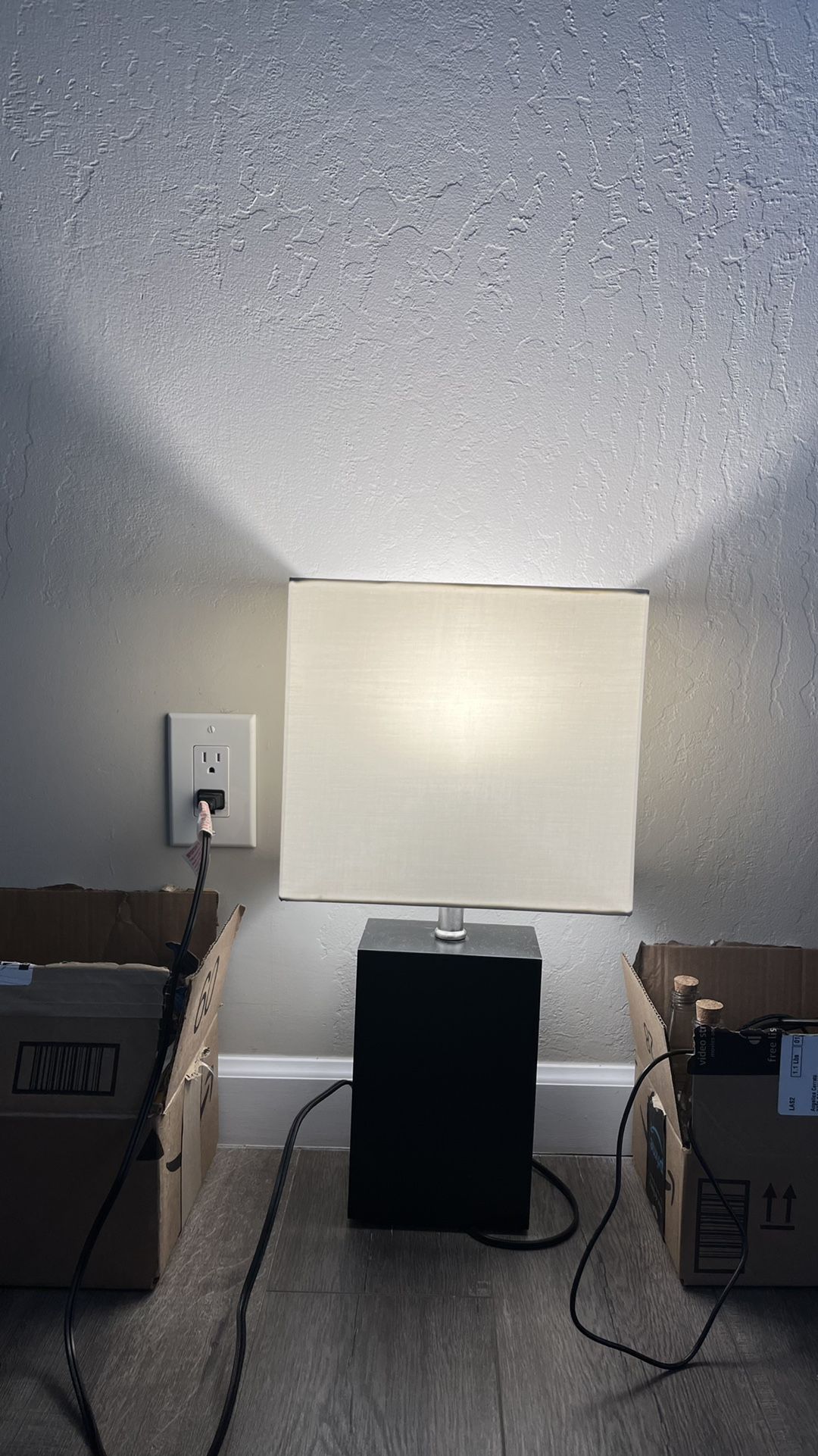 Modern Rectangular Lamp - Black With Usb Charging Spot And Bulb Included