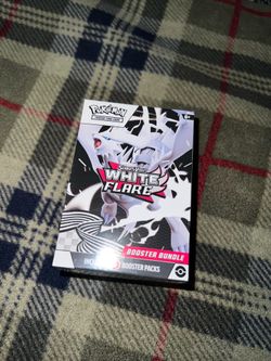 Pokemon White Flare Bundle