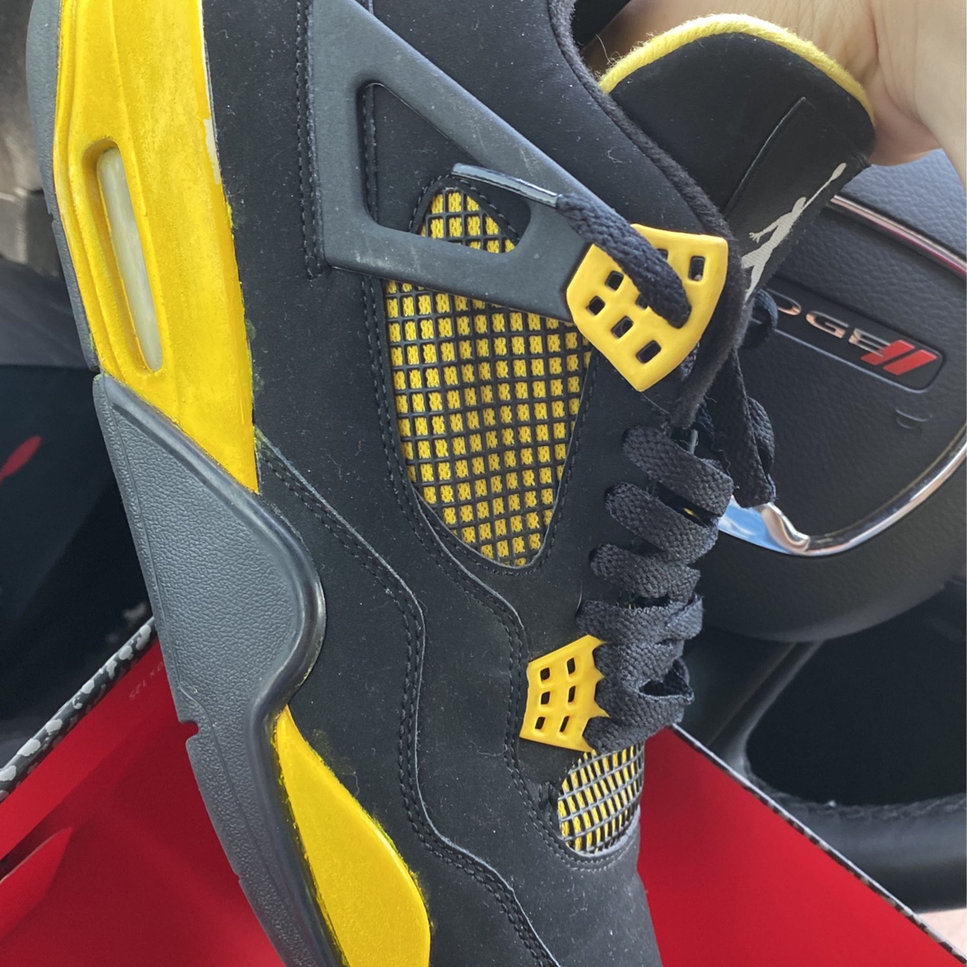 Thunder 4s for Sale in Norman, OK - OfferUp