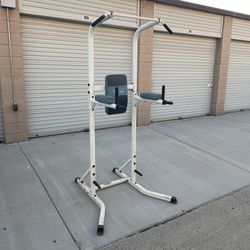 *Free Delivery* Pull-up Power Tower Workout Bar