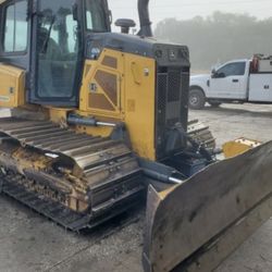JOHN DEERE DOZER LOW GROUND PRESSURE 100-115HP