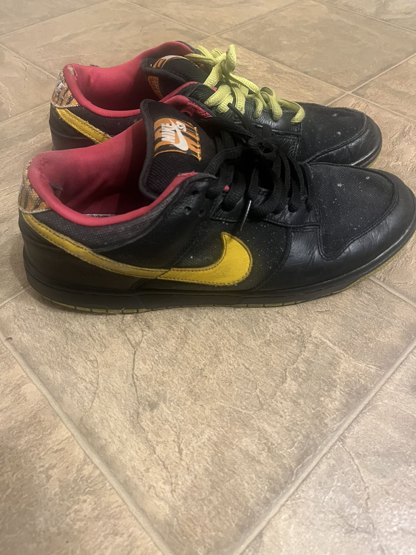 Nike SB Dunk Low