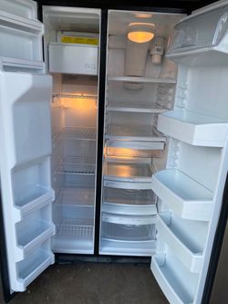 Refrigerator stainless