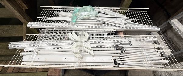 White Wire Closet Shelving System with Hardware
