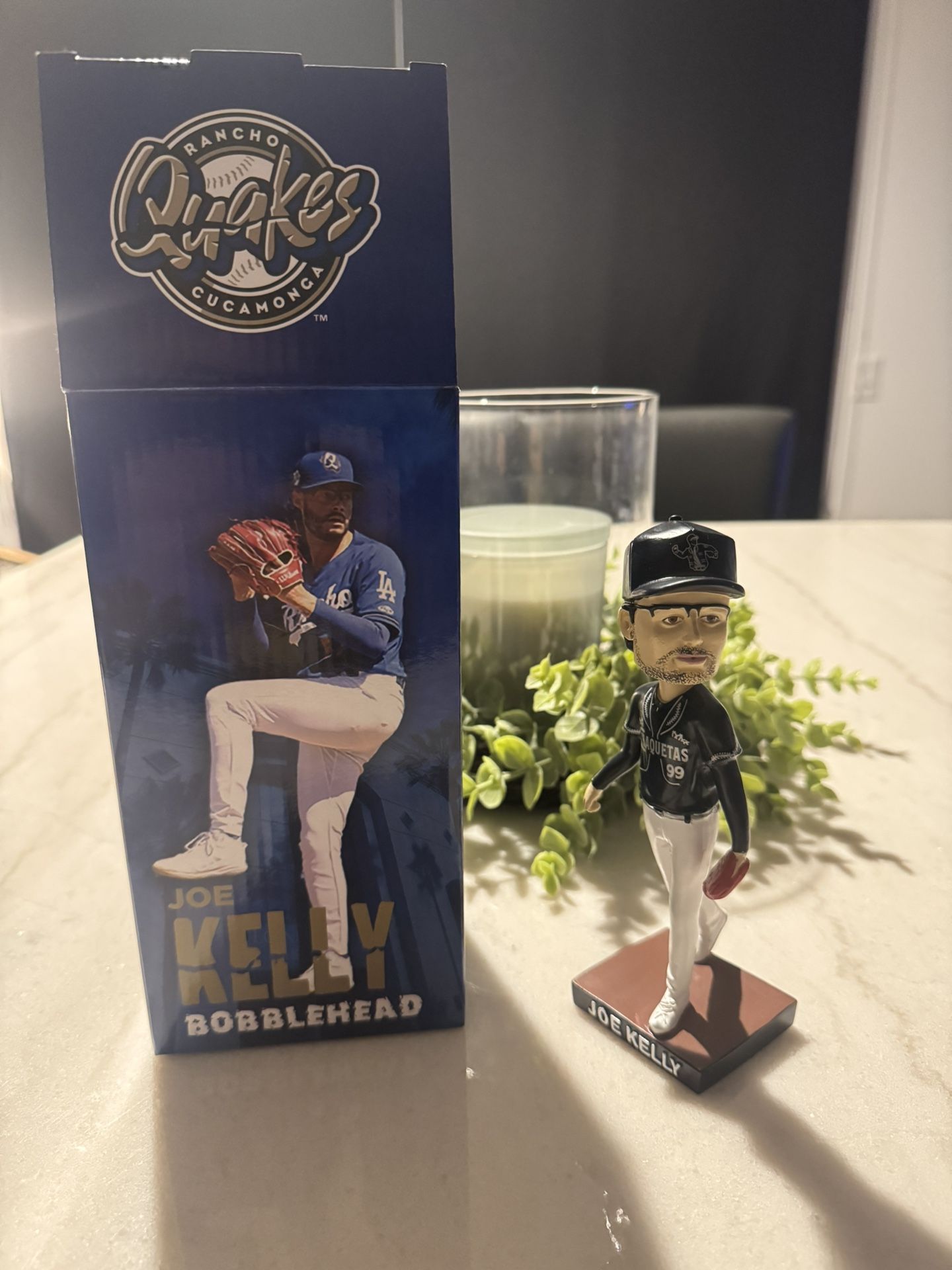 Rare 2025 Joe Kelly Quakes SGA “Chaquetas”