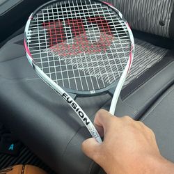 Wilson Fusion XL Tennis Racket