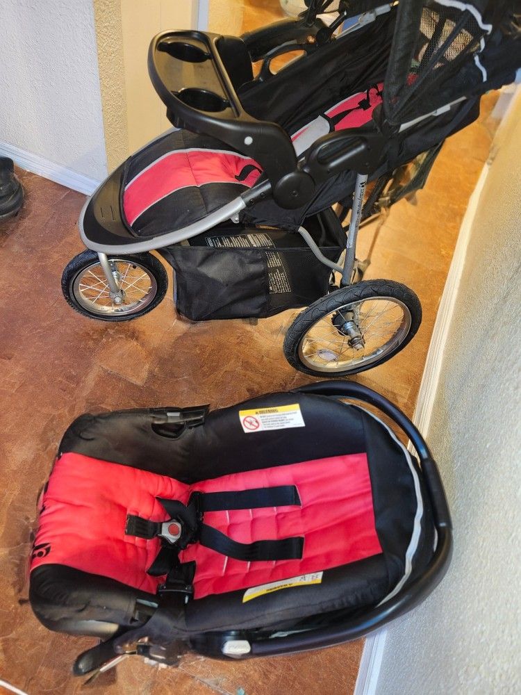 Baby Trend Jogger And Car Seat COMBO