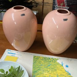 Vtg Haeger pink 12.5 Urn Vases